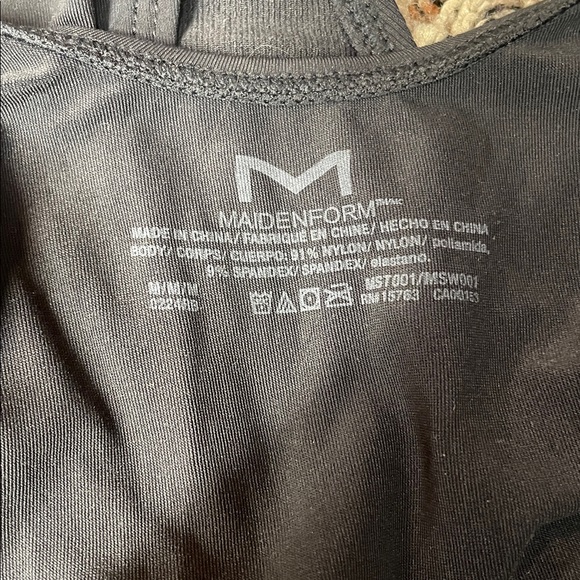 Maidenform Seamless Slimming Black Thong Bodysuit Woman’s Size M | NWT - Picture 8 of 9